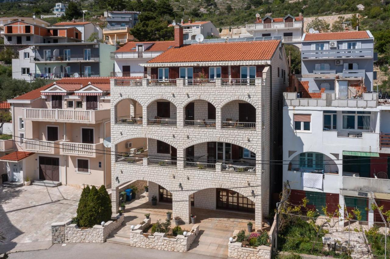 Beachfront Xxl - 2 Apartments Together - Lokva Rogoznica Ngoại thất bức ảnh